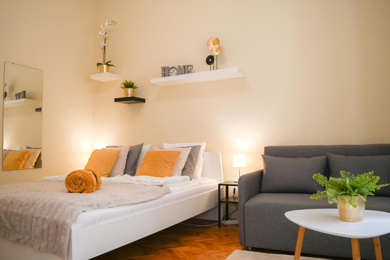 Your home in Budapest: cozy, central&silent Extérieur photo